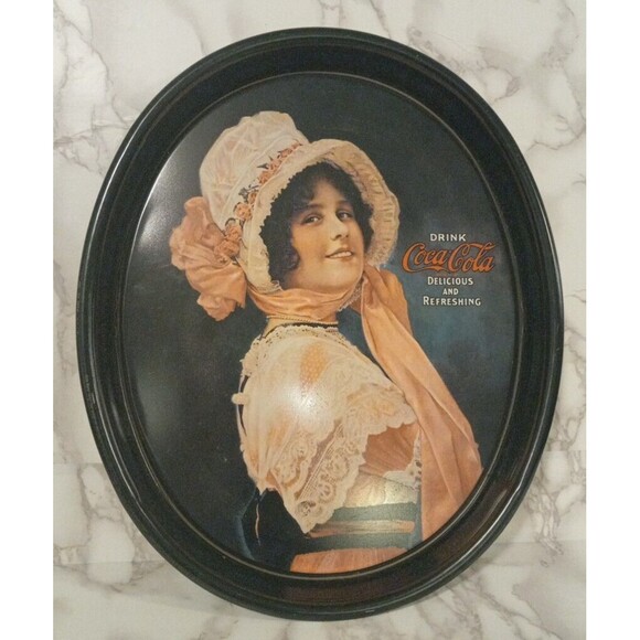 Vintage COCA-COLA 1972 Metal Oval Drink Serving Tray 1914 BETTY GIRL